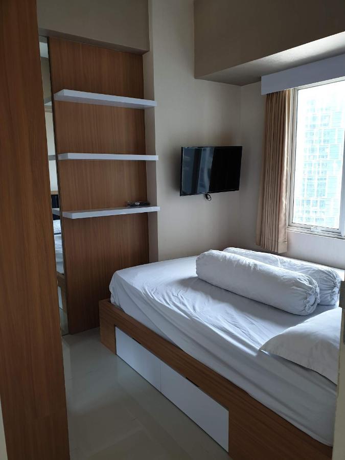 Cosmy Tanglin Apartment Surabaya Kültér fotó